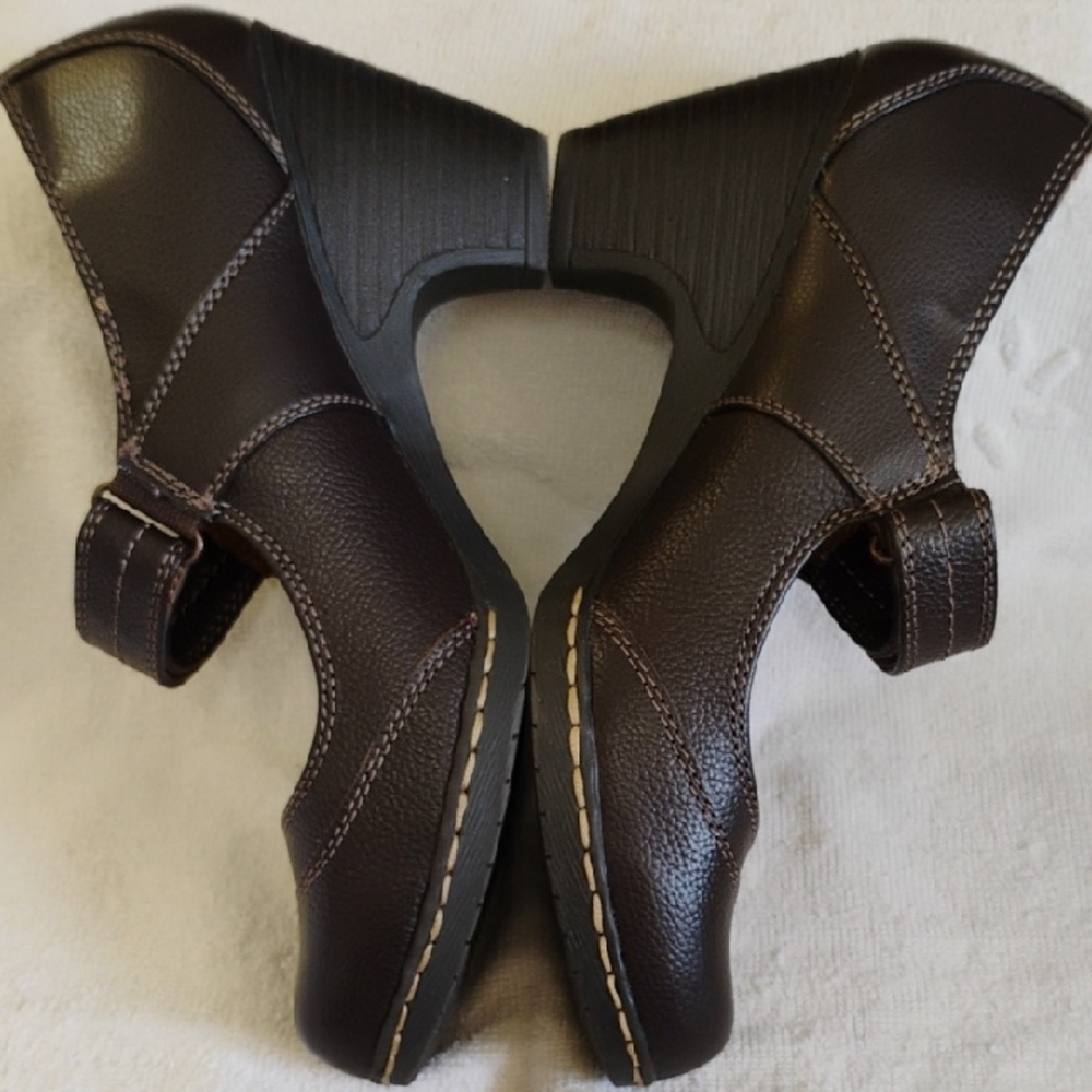 I Love Comfort Brown Leather Mary Jane Style 8.5 - Picture 3 of 9